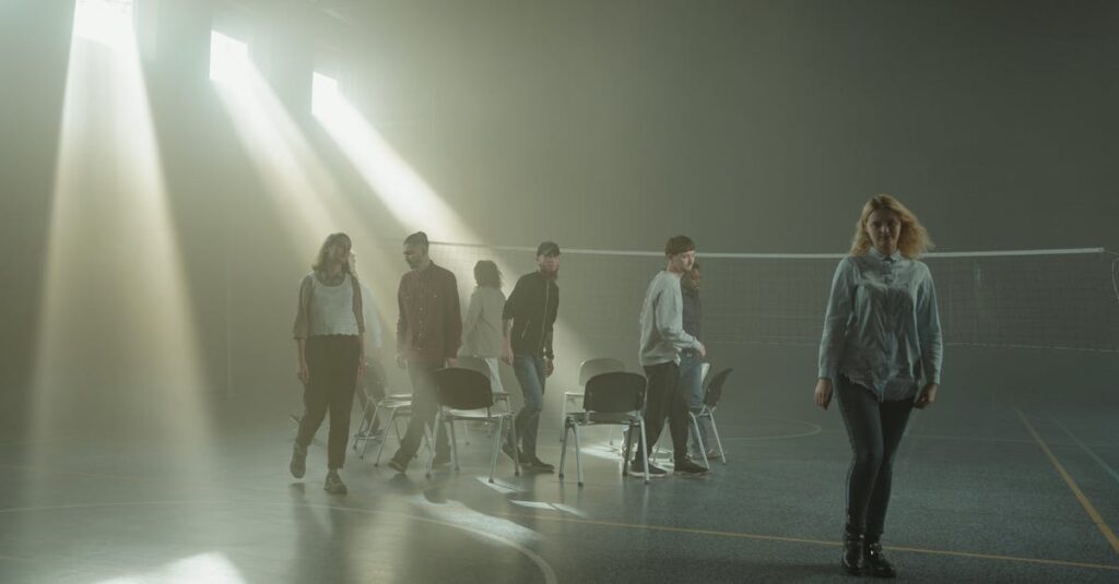 『国宝』の登場人物たちの関係性を図で示した相関図。ご縁と芸のつながりを視覚的に表現。