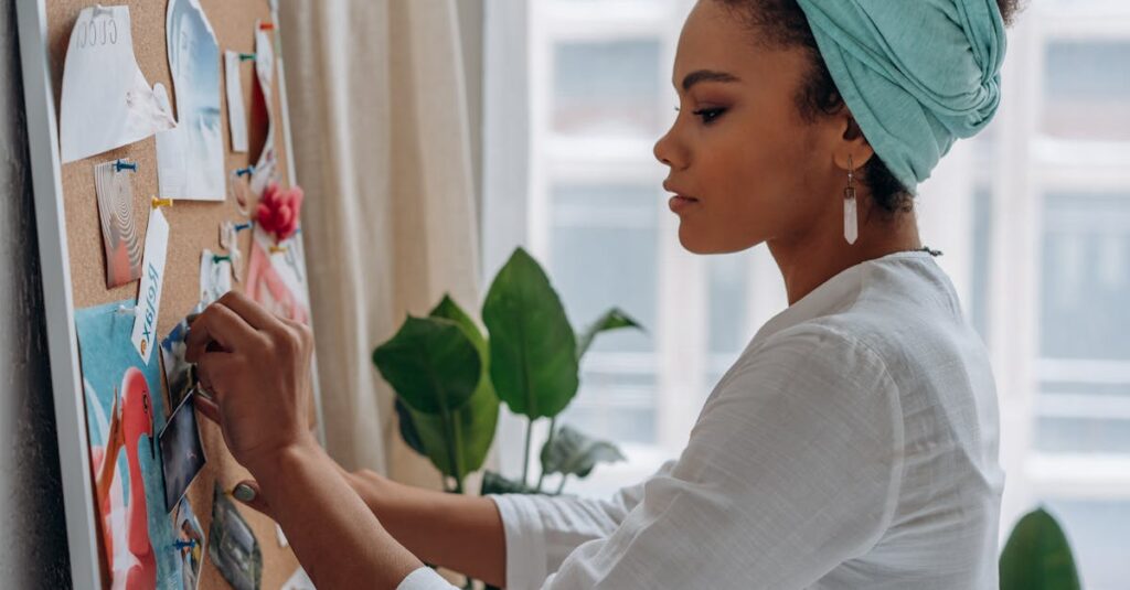 三国史明の絵がくれる心の静けさ。視覚表現が感情を整える現代の読書体験。