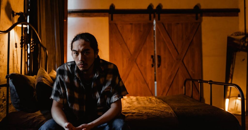 物語が終わった後、静かに余韻の中に座っている。終わりの後にも、物語は続いている。