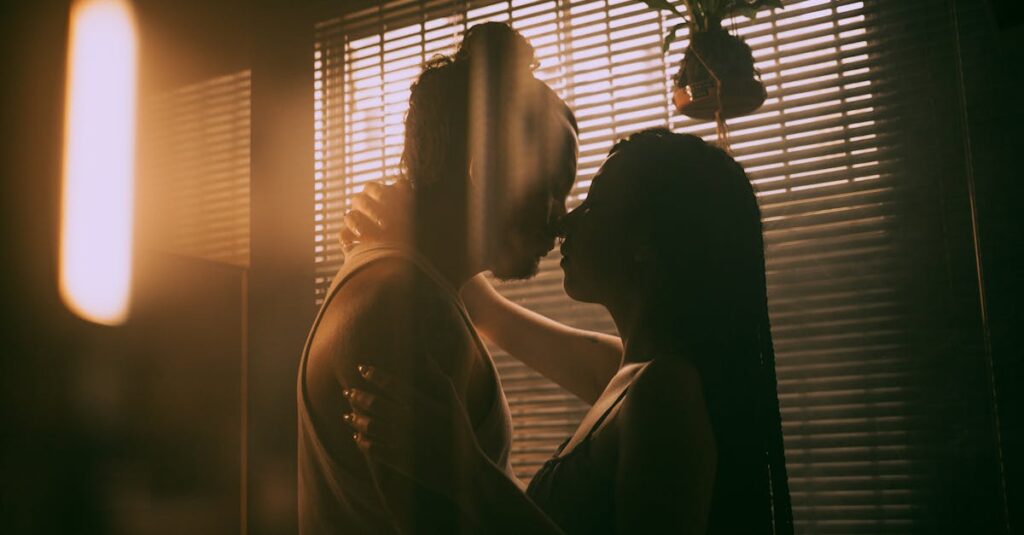 恋心が芽生えているのに、自分の気持ちを認めきれない女の子の静かな表情