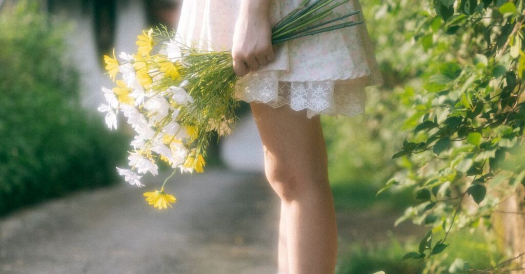 ひっそり咲いているのに、まだ自分では気づけていないような花のやさしさ