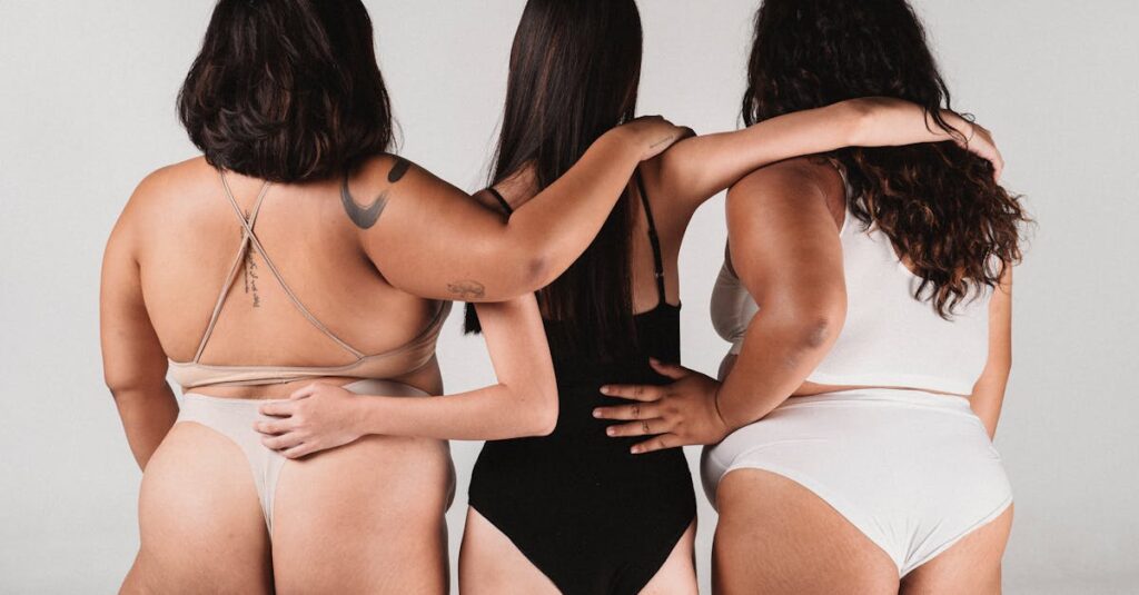 『梟と番様』の読後に自分を肯定できるようになった読者の心情を映す幻想的で優しい雰囲気のシーン。