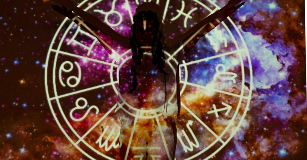 星によって導かれた三人の魂の交差。占星術で読み解く深い縁の構図。