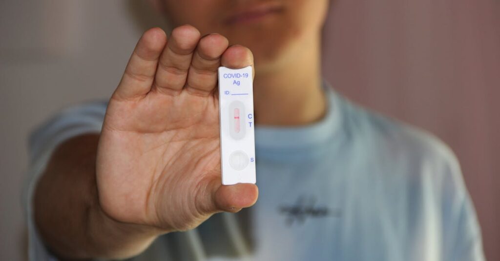 花にたとえた性格診断で自己肯定感を探るアニメ風のシーンイラスト。