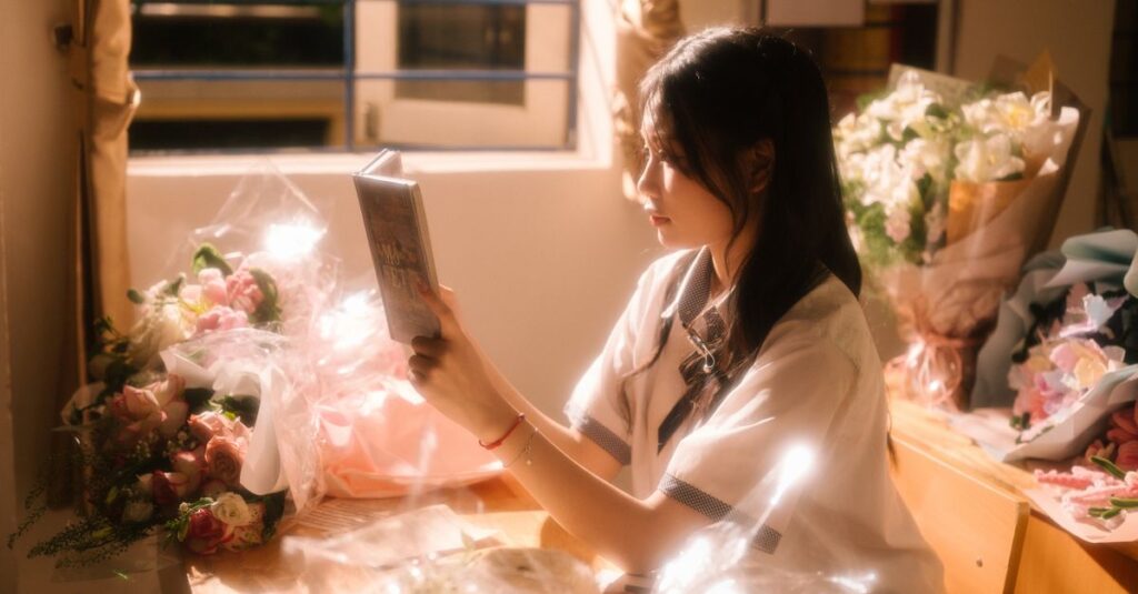 本編では見えにくかった小さな表情に、心がふっとやわらぐ