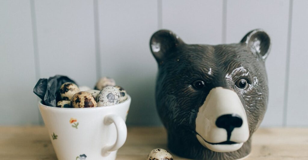 自己の力を象徴するオラクルカードとともに成長するアニメ風のヒロイン。