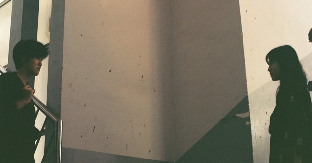 張っていた心が少しゆるむと、物語の温度がまた違って見えてくる