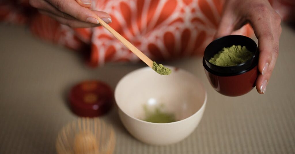 急がない時間の中のやわらかさ、お茶の静けさ
