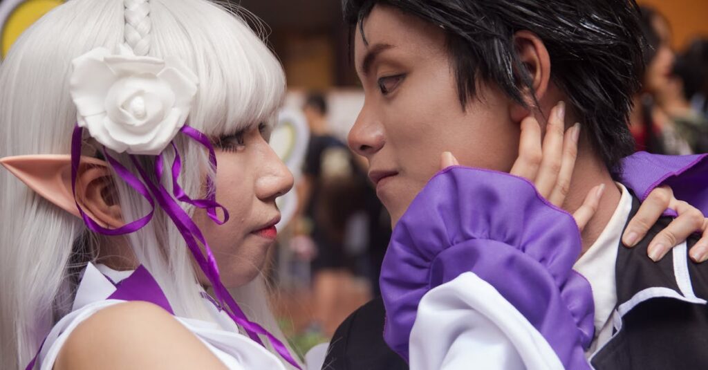 主人公と自分を比べて劣等感に沈むアニメの女性キャラクターが見せる、繊細で複雑な心情を表した表情。