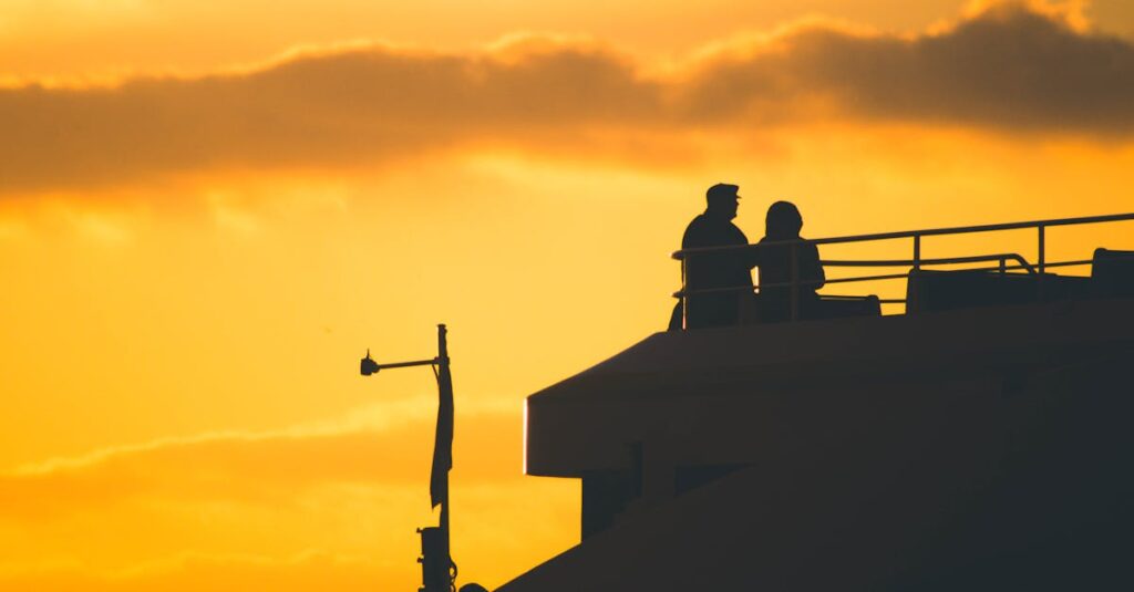 静かな恋愛と心の距離を描いたアニメカップルのイラスト