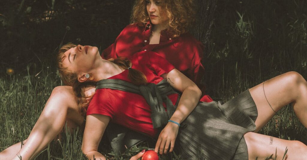 優しさが静かに伝わる恋愛漫画の一場面を描いたイラスト