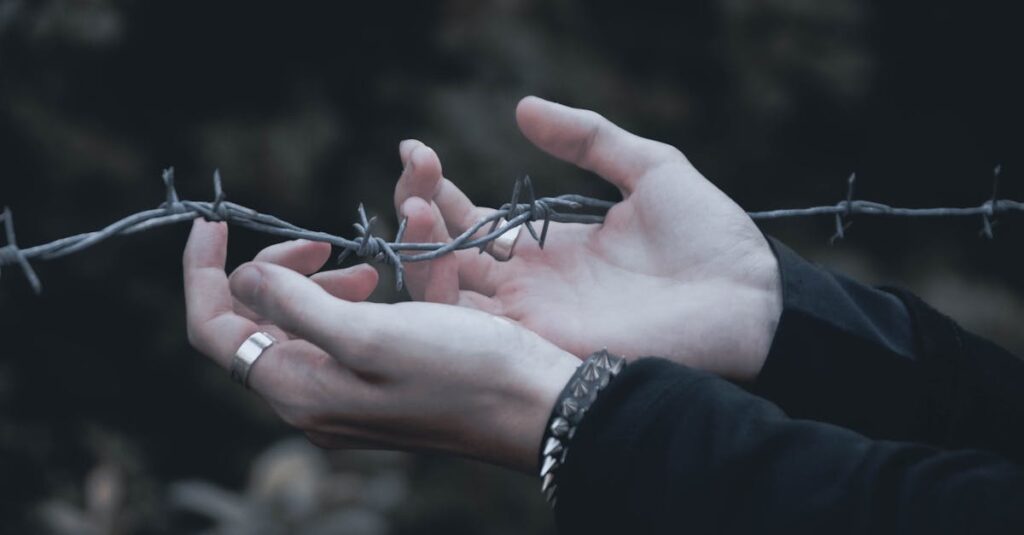 共感力が高すぎて自分を見失う人の心の繊細さと他人軸の罠を表現したイメージ画像