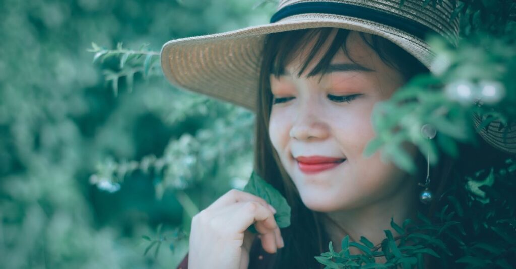 ラベルのない本来の自分をそっと受け入れていく女性