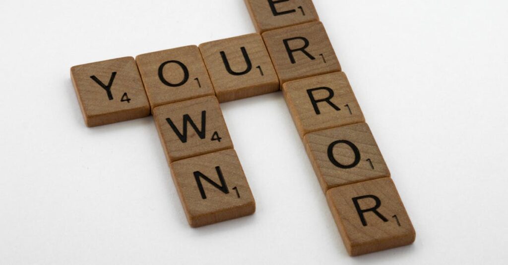 自分の好きなものをそっと受け入れている女性のやわらかな表情