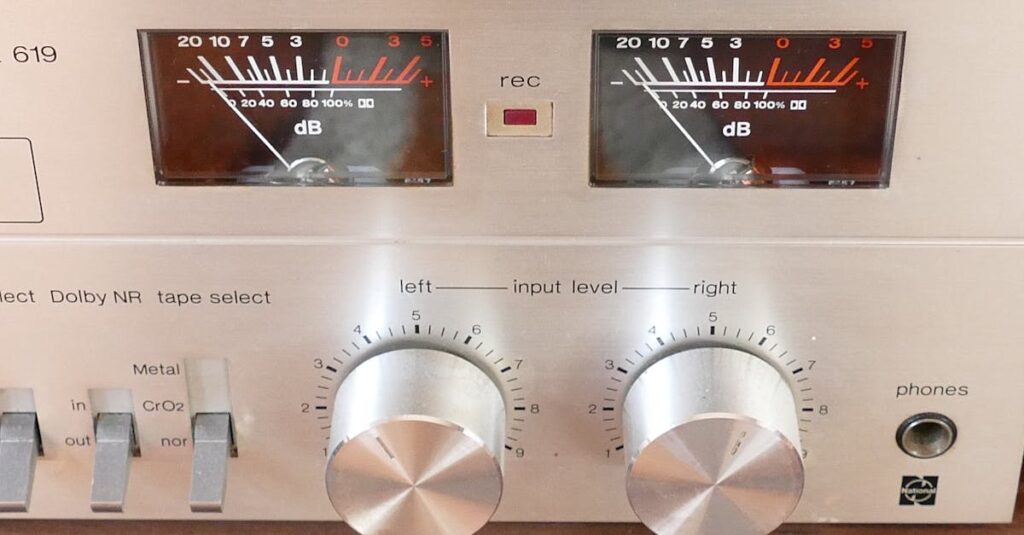 魔法使いの強さを火力だけでなく知略や影響力で評価する多角的なランキング評価システム