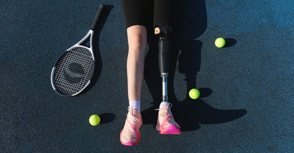 影山飛雄が王様と呼ばれた過去を乗り越え、仲間と信頼を築く姿を描いたビジュアル