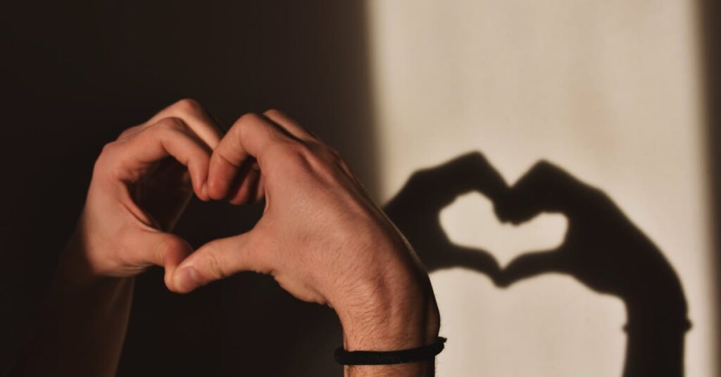 本音を言葉にして心を開くアニメキャラクターたち