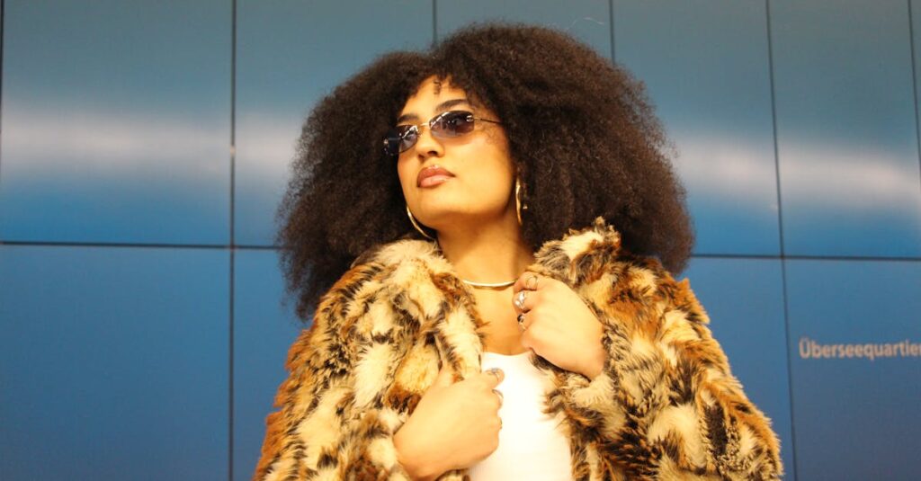 本来の自分を取り戻し自信を持つアニメキャラクターのシーン