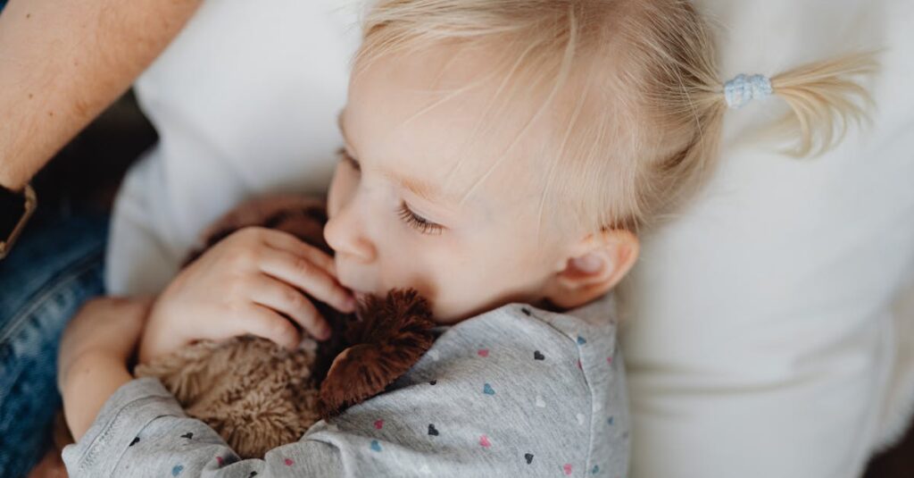 恋の迷いと決断に揺れるアニメキャラクターの切ない横顔