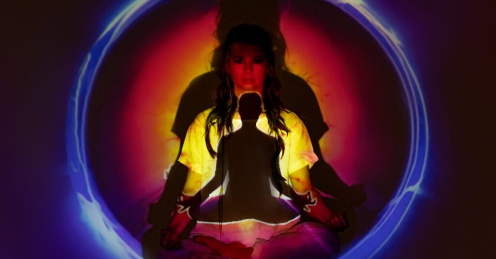 内なる静けさとつながる女性、スピリチュアルな癒しと心の整い