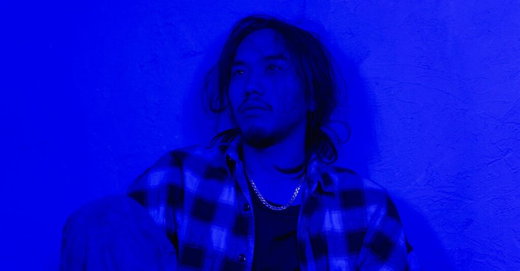 自分の感情に戸惑うフリーレン、静かに考える表情と優しさ