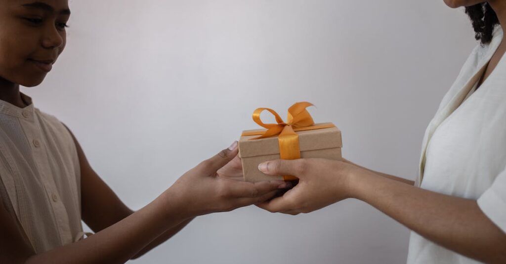 愛を注ぎ続けて疲弊するアニメキャラクターの静かな横顔