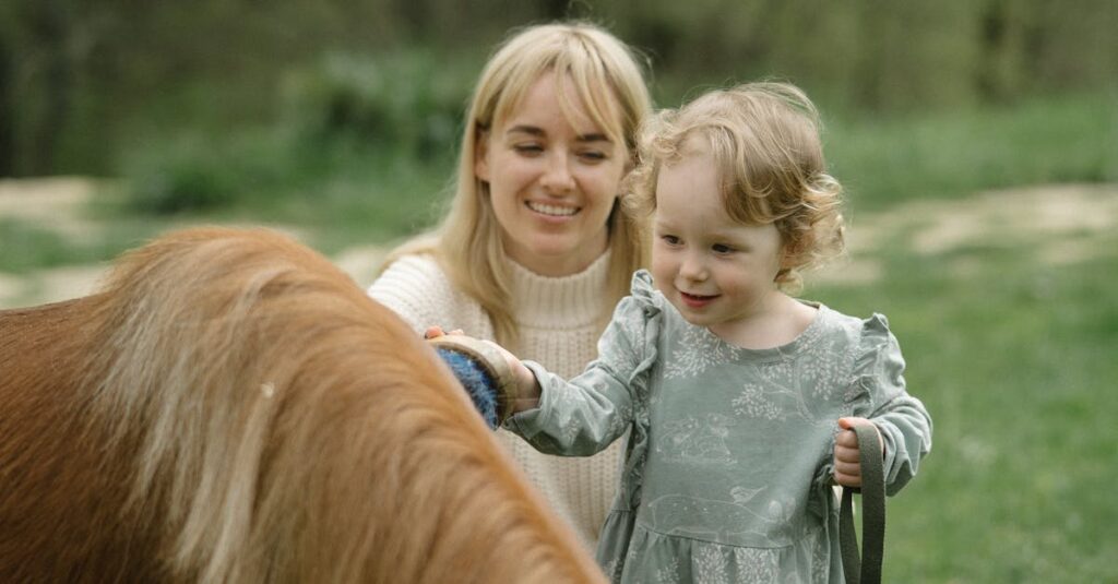 恋の仲介役に徹するアニメの女子キャラクター