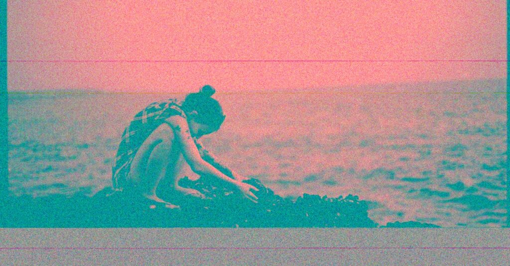 夜空を見上げ、自分の本音と向き合うアニメキャラクターの姿